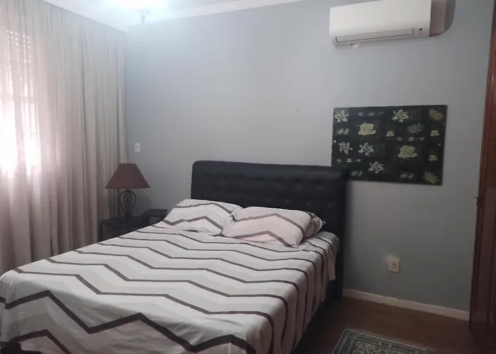 Apartamento Gonzaga Santos